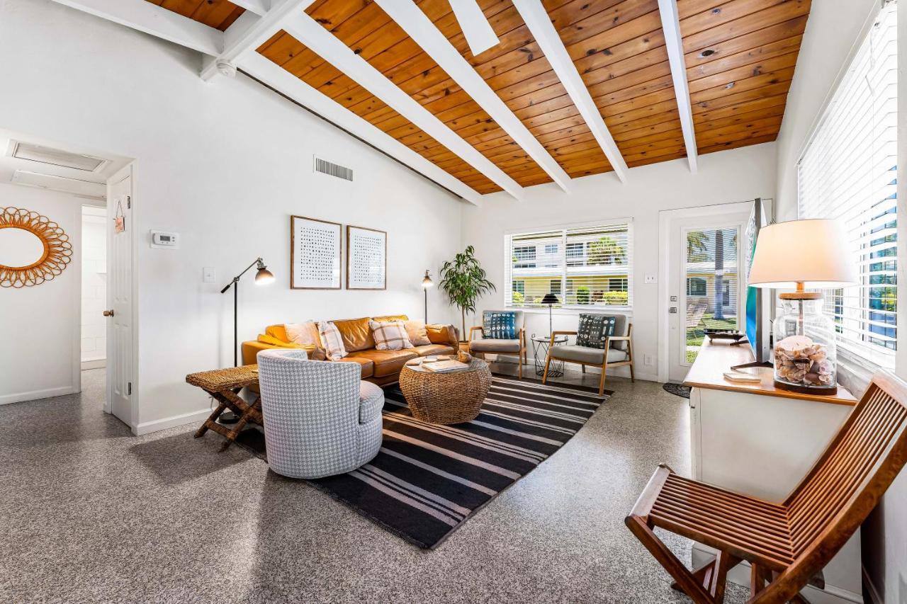 Casa Mar Apartment Sarasota Bagian luar foto