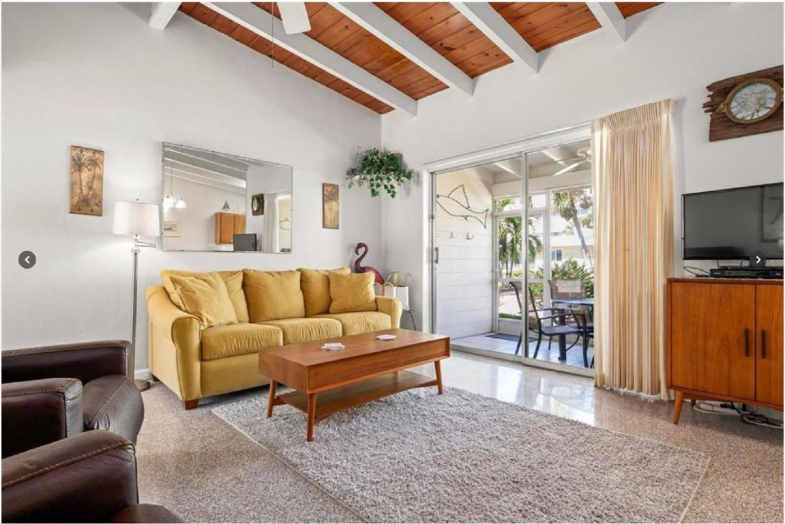 Casa Mar Apartment Sarasota Bagian luar foto